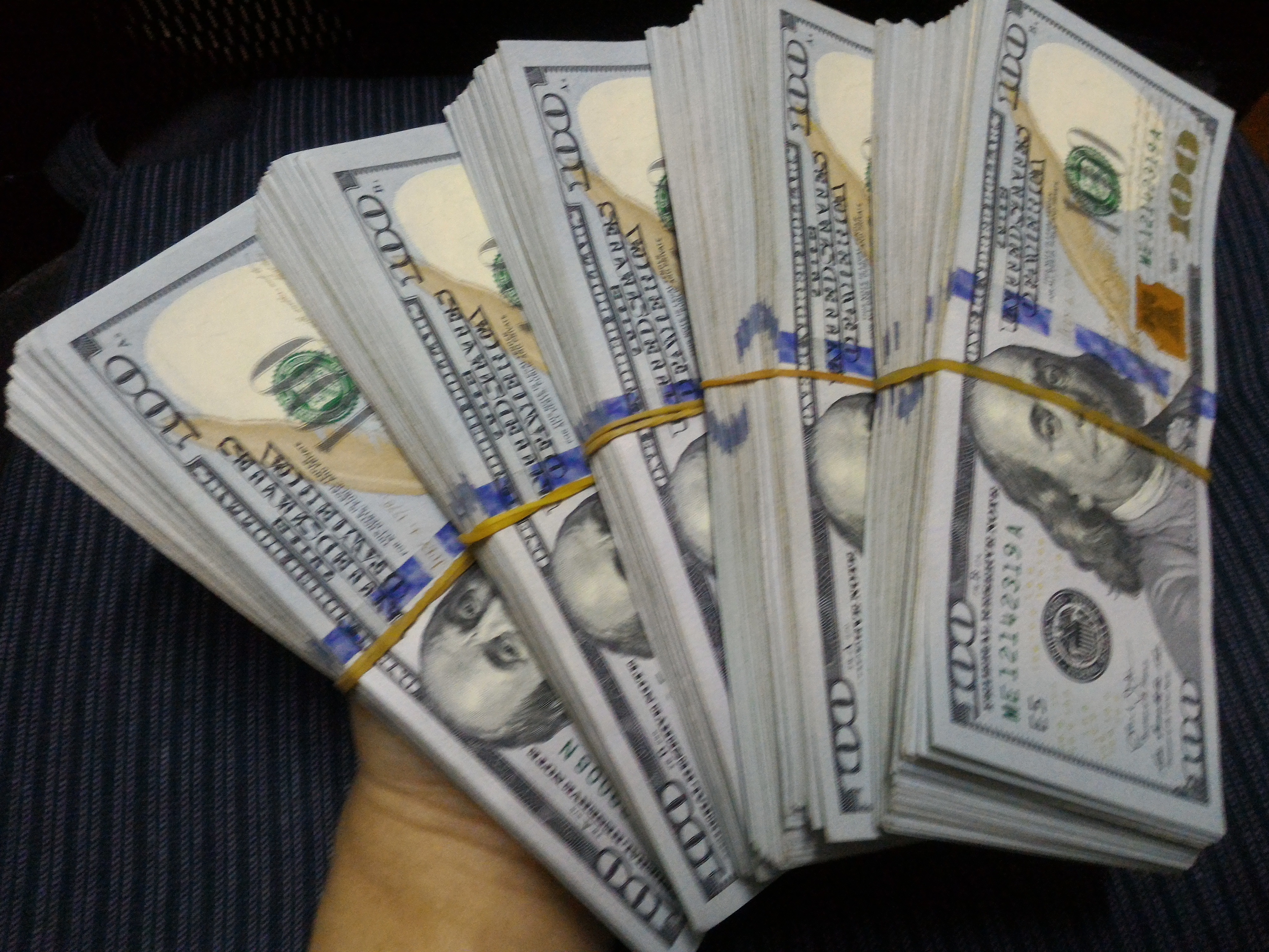 突發有人號召沽港幣持美金(2) | LIHKG 討論區