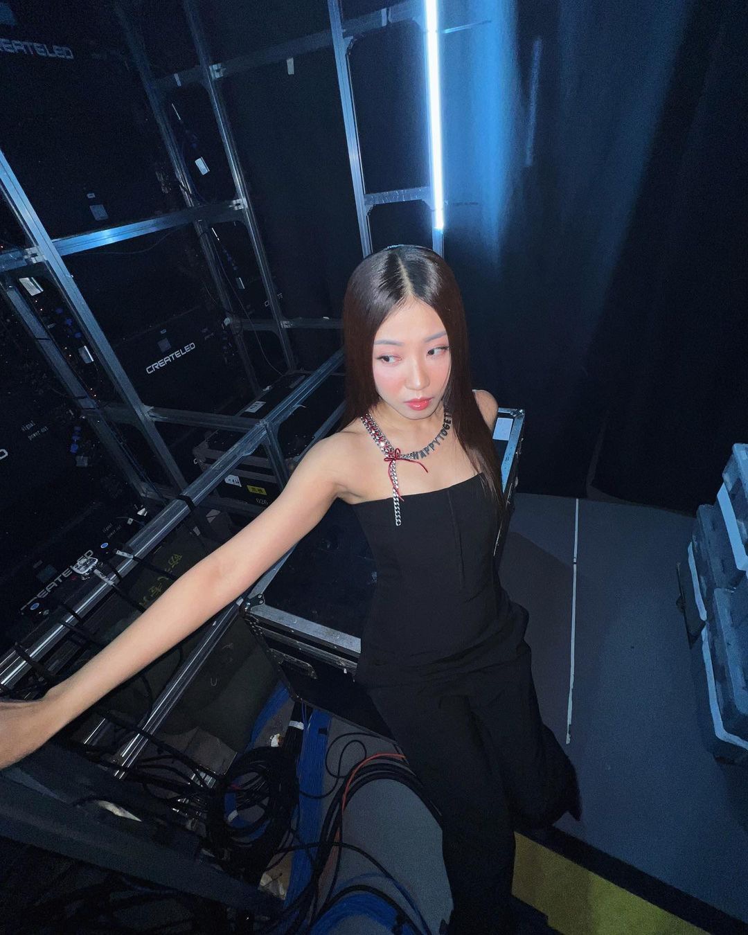 8人女子組合 COLLAR討論區 (684) COLLAR Chill Club頒獎禮請合體 團體活動呢去左邊！ LIHKG 討論區