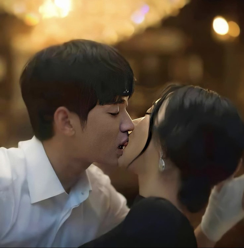 8 Best K-Drama Kisses Of 2022 That Would Make You Squeal