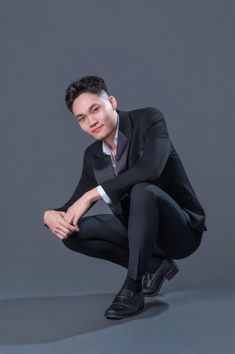 屌你！ 呢個其實係咪陳同佳黎？ | LIHKG 討論區