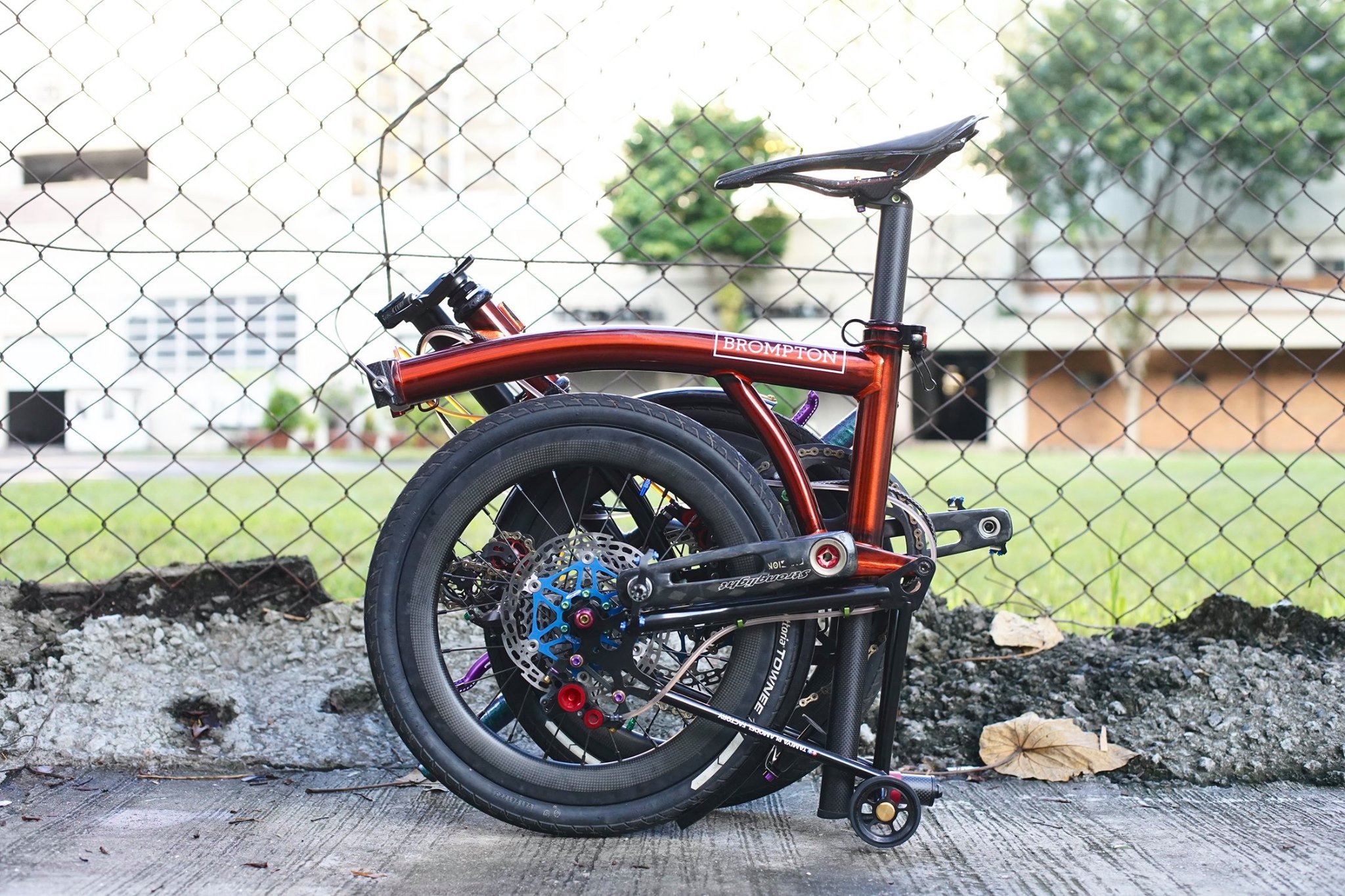 brompton brakes