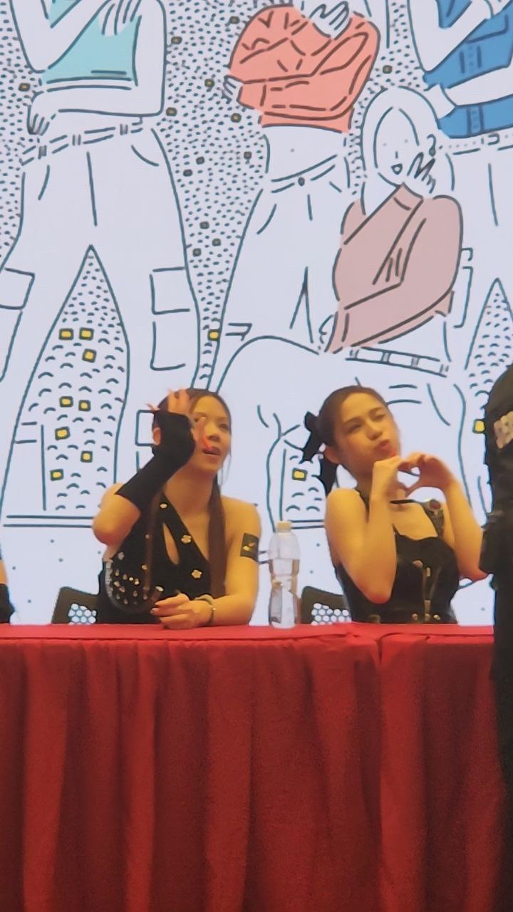 COLLAR討論區(871) 海港城2周年生日會！翹首引領衝破未知！ | LIHKG 討論區