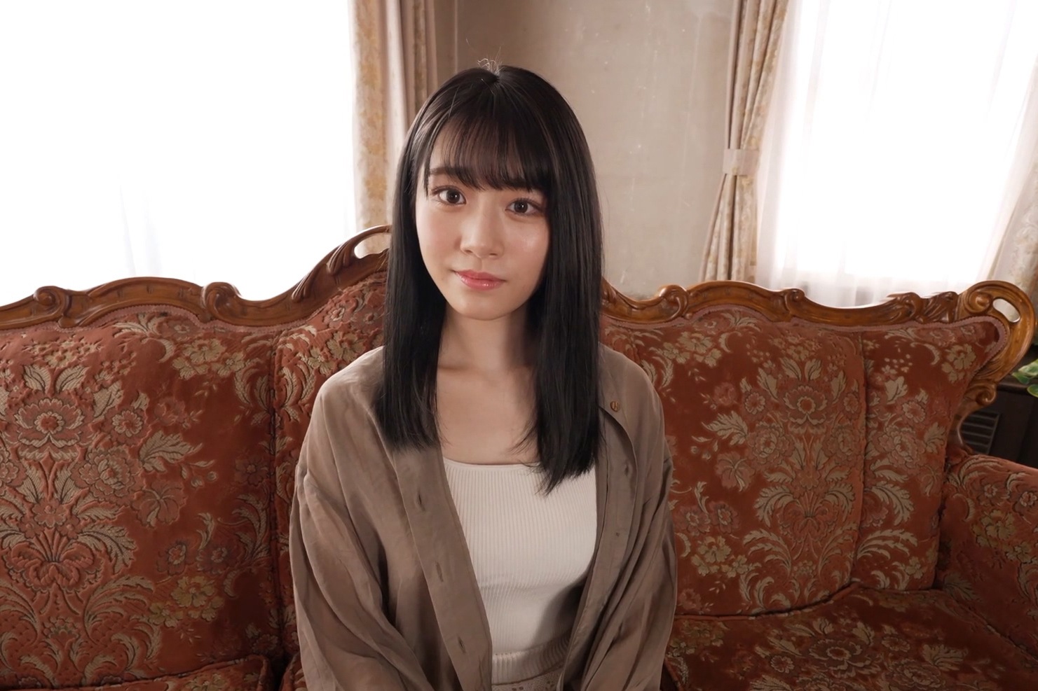 河北彩花夏威夷被巧遇只握手「禁止合照」惹議 | LIHKG 討論區