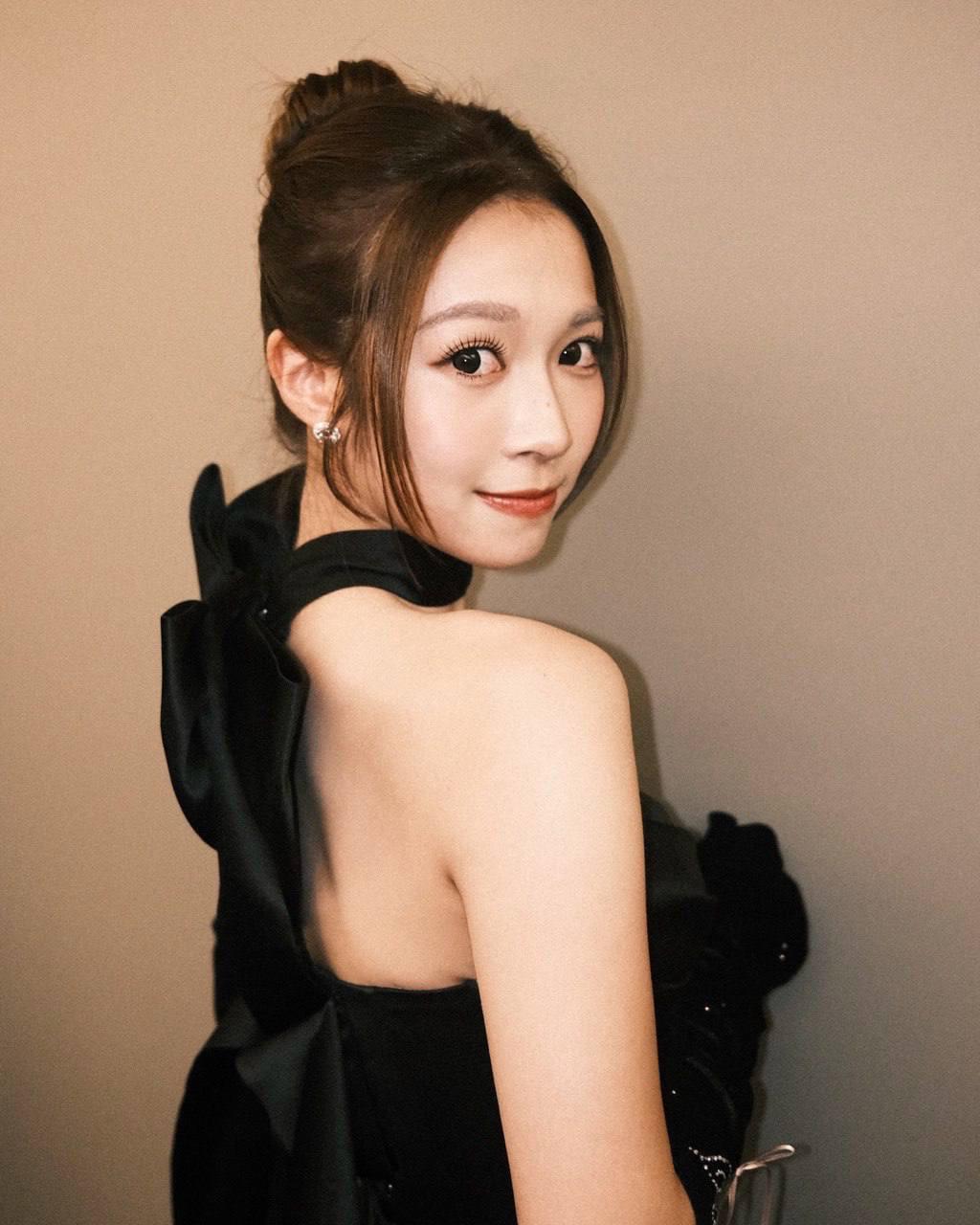 覺不覺女團Lollytalk班女好像雞 | LIHKG 討論區