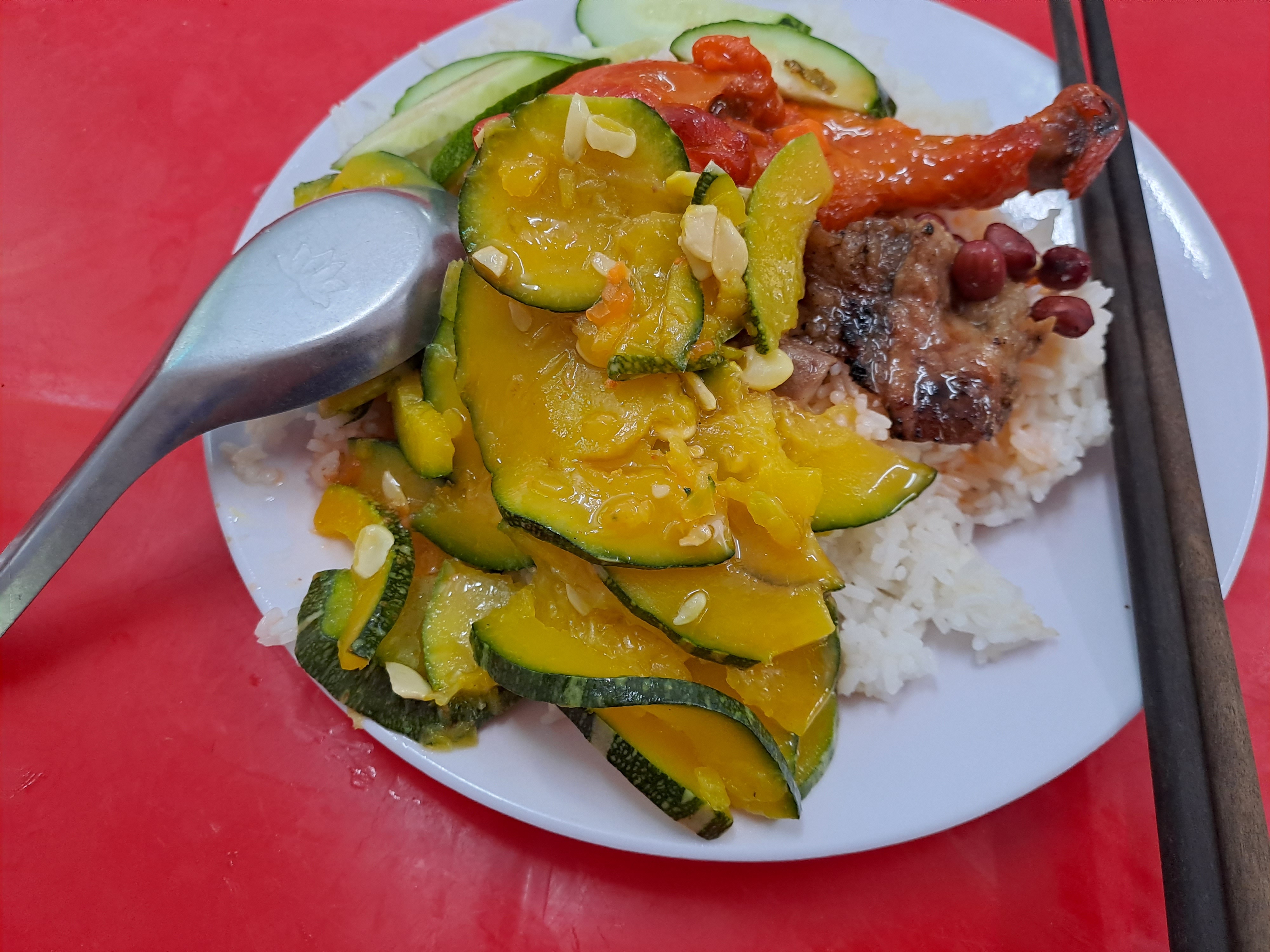 90後廢青一句越南話都唔識,去左河內留學| LIHKG 討論區