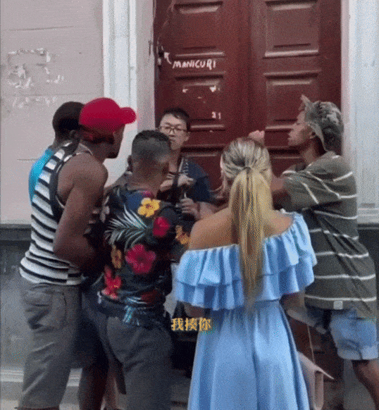 https://na.cx/i/vPMnxKa.gif