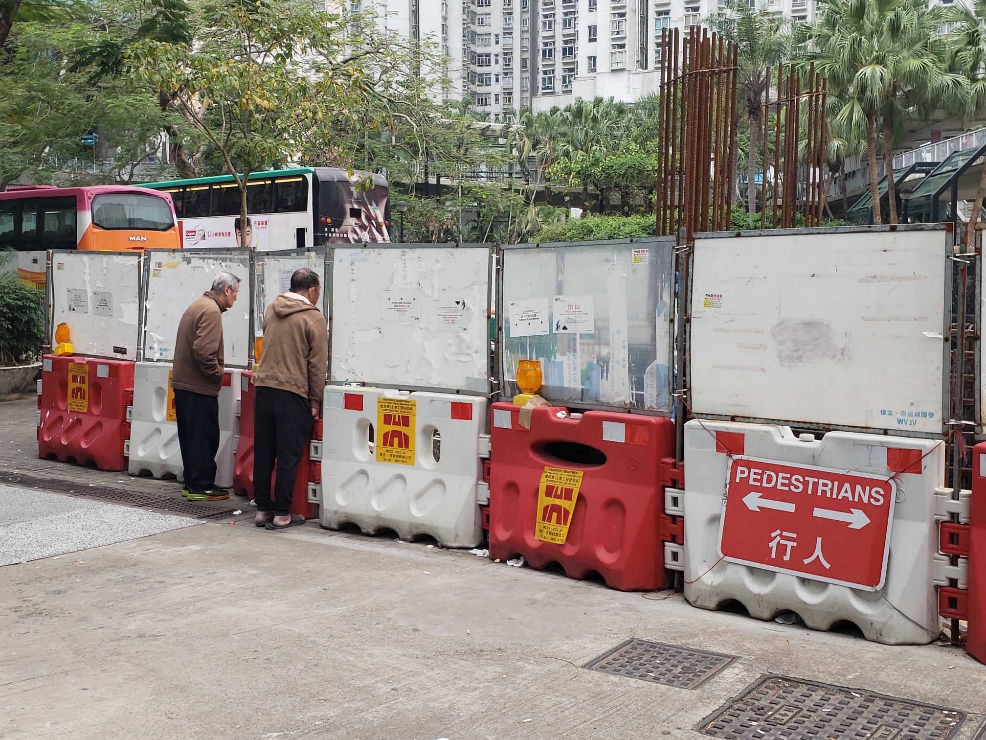 點解世界各地都會有Umarell現象| LIHKG 討論區